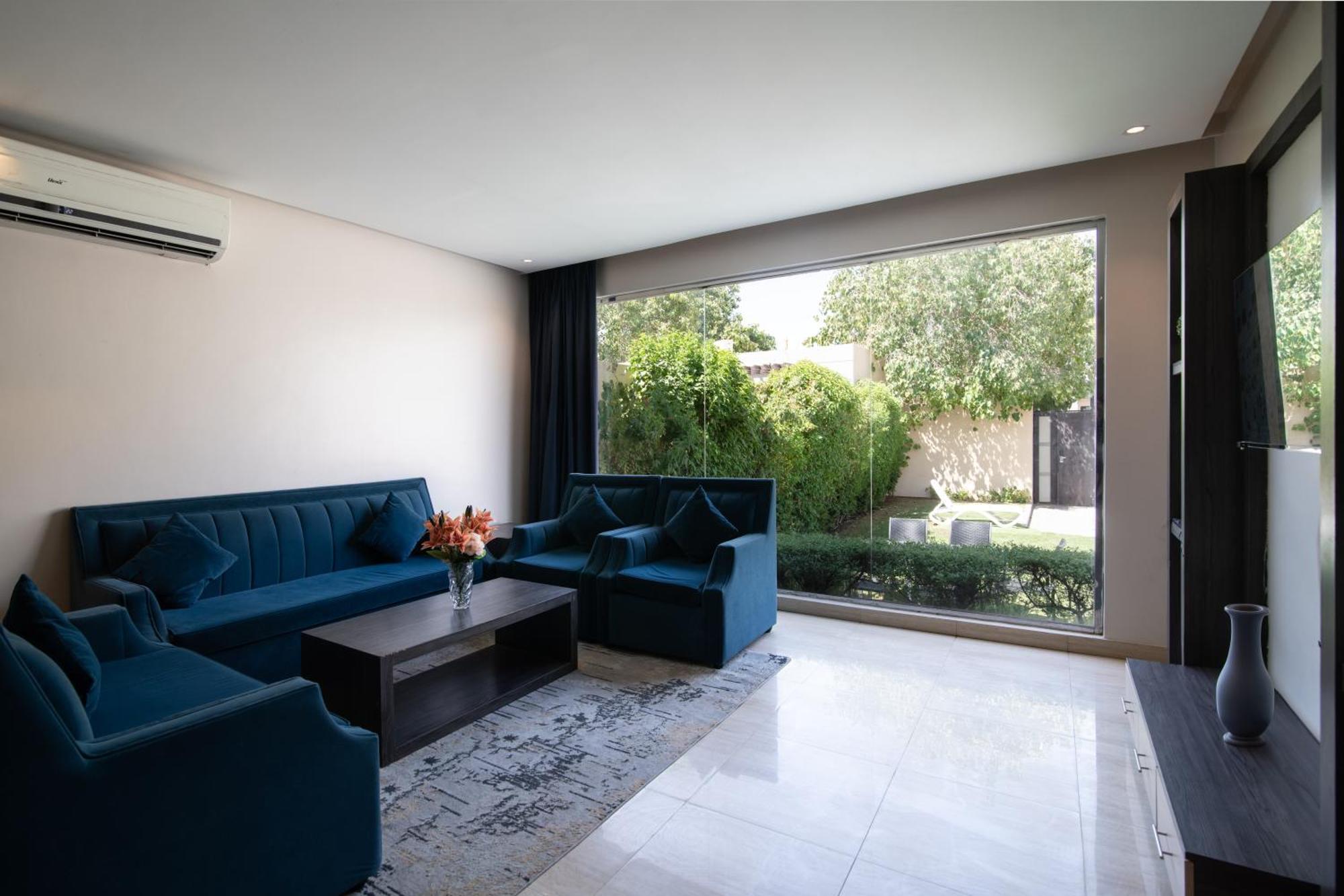 The Corner Hotel Resorts - Ar Riyad Esterno foto
